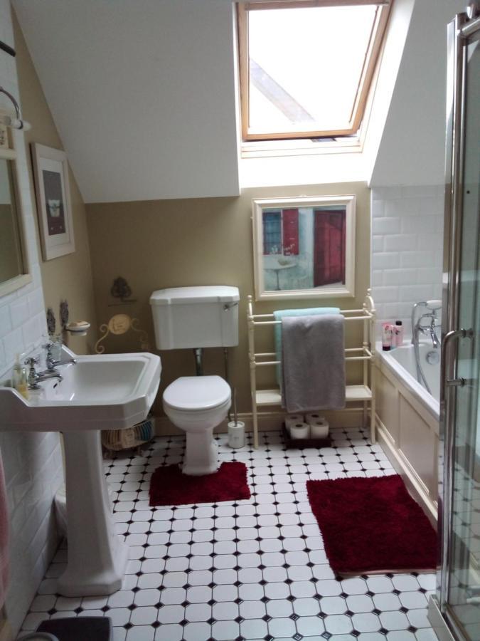 Lir B&B Multyfarnham Экстерьер фото